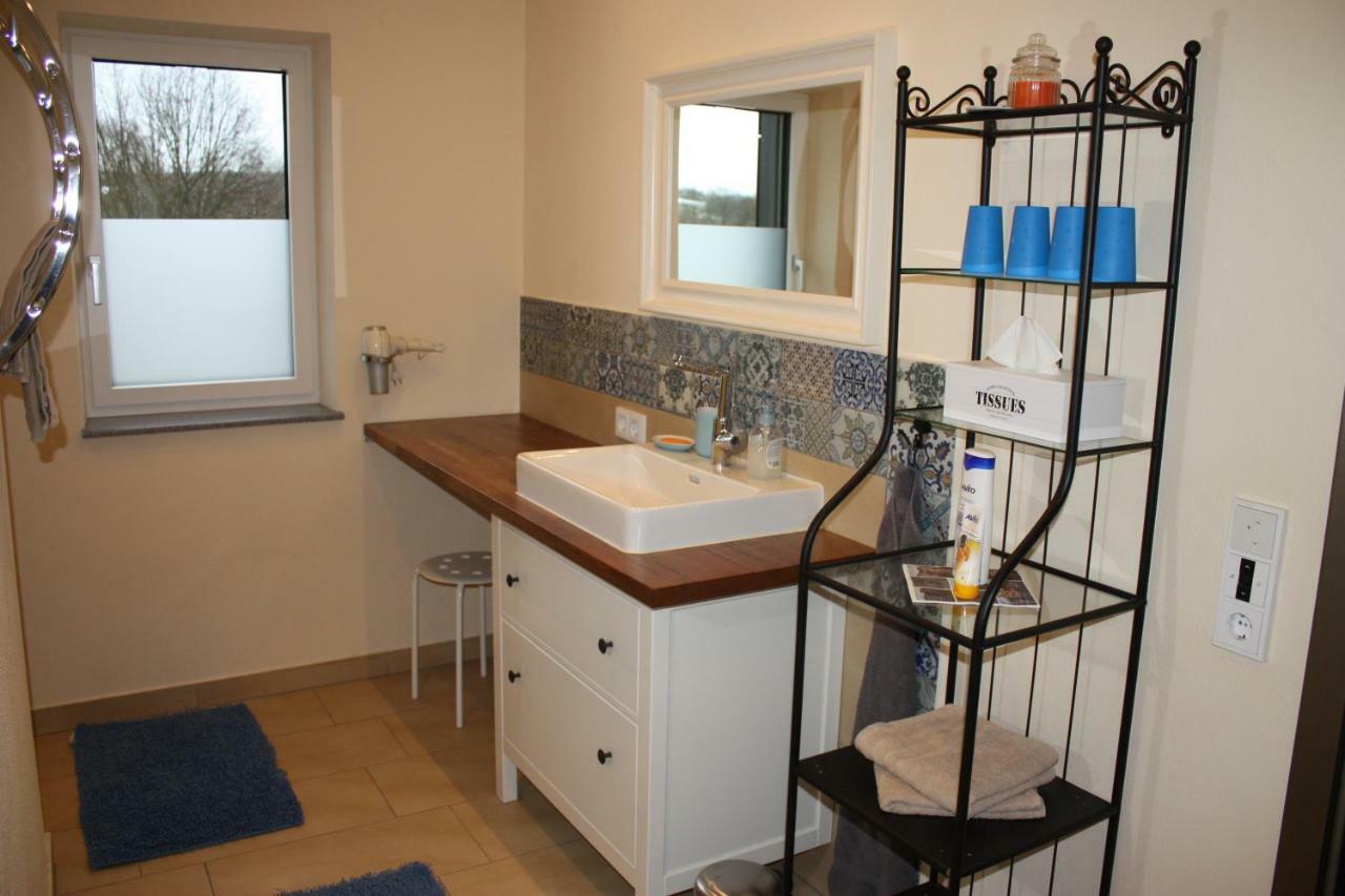 Private Zimmervermietung "Appartement Rosi" Reisbach Luaran gambar